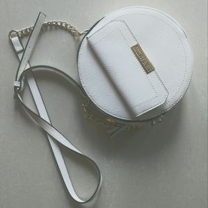 Host Pick✨ Steve Madden medium white crossbody bag